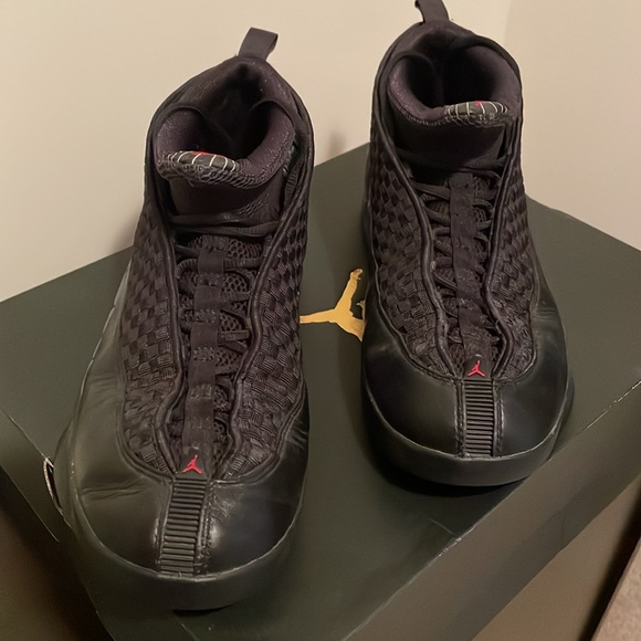 Nike Air Jordan Retro 15 - Picture 4 of 16